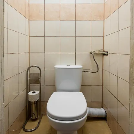 Kutnowska 18 Praga